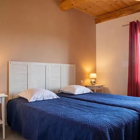 Guest house De La Lause 3*